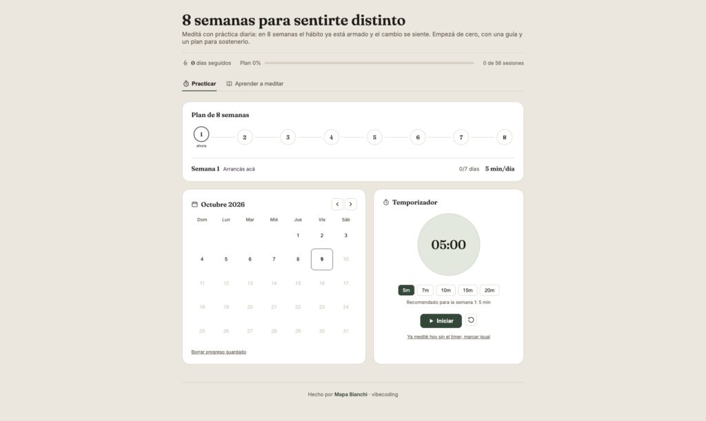 Captura de pantalla de la interfaz web de SmartTools, mostrando un panel de herramientas con una barra lateral de favoritos a la izquierda y una cuadrícula de tarjetas de herramientas en el área principal, organizadas por categorías.
